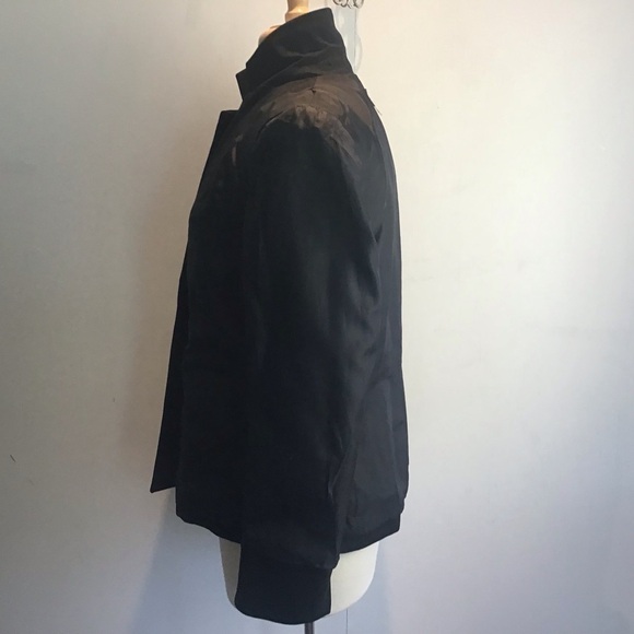 Evan PIcone Black Label fitted two button black blazer. Size 8 - Picture 11 of 14